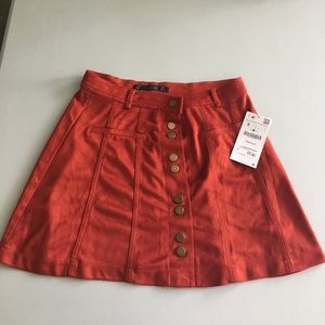NEVER WORN WITH TAG ZARA SKIRT